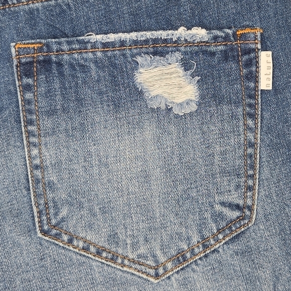 Pink Lily Nature 3" No More Wishing Distressed Denim Jean Shorts Size Medium - Picture 6 of 13